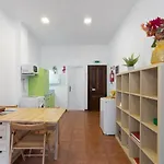 شقة Cozy Sunny Flats By Hostwise بورتو