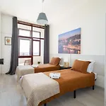 Cozy Sunny Flats By Hostwise بورتو
