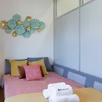 Cozy Sunny Flats By Hostwise شقة