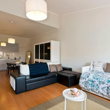 Cozy Sunny Flats By Hostwise *