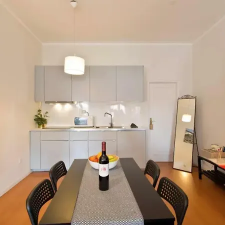 Apartment Cozy Sunny Flats By Hostwise Porto
