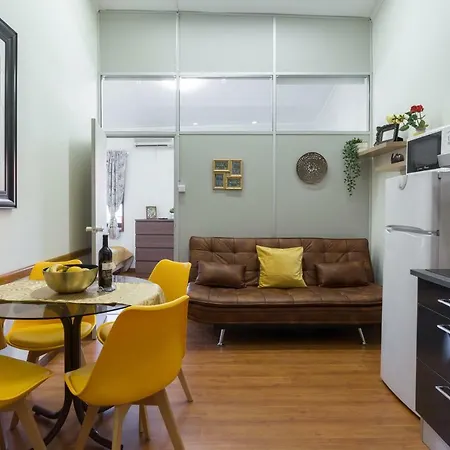 Cozy Sunny Flats By Hostwise *