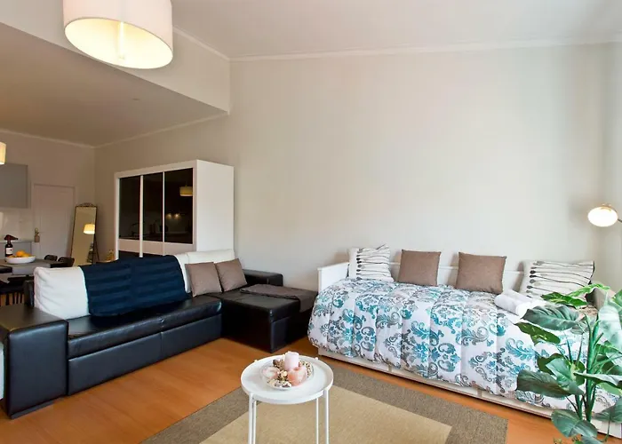 Cozy Sunny Flats By Hostwise * Πόρτο