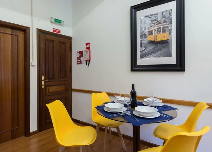 Cozy Sunny Flats By Hostwise * Porto