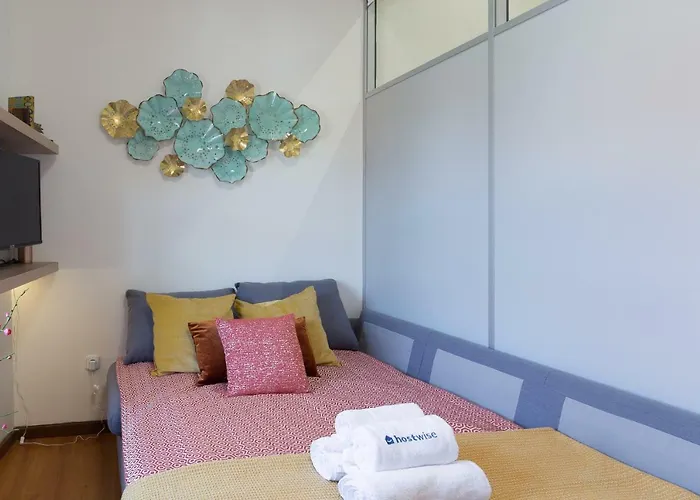 Cozy Sunny Flats By Hostwise Apartmán