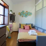 Cozy Sunny Flats By Hostwise *