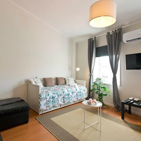 Апартаменты Cozy Sunny Flats By Hostwise *