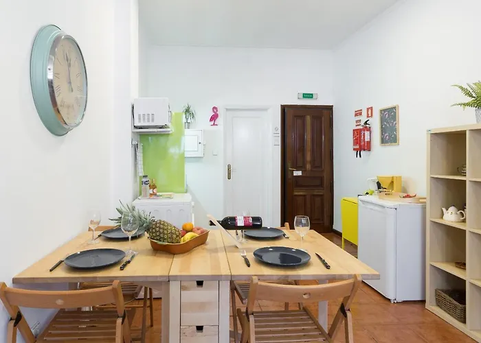 Appartement Cozy Sunny Flats By Hostwise