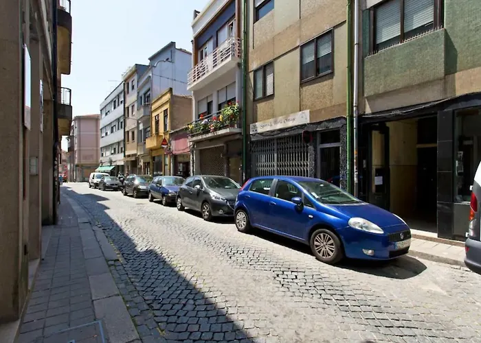 Cozy Sunny Flats By Hostwise