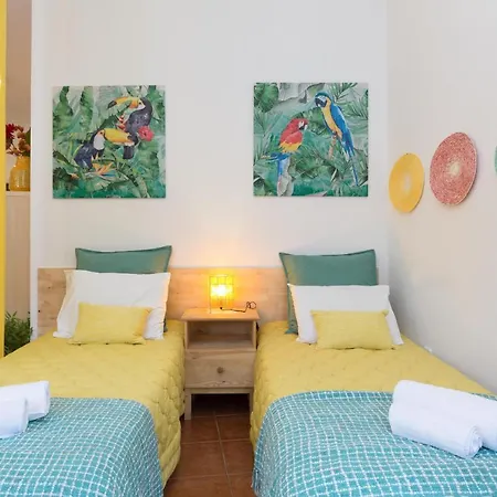 Cozy Sunny Flats By Hostwise Oporto